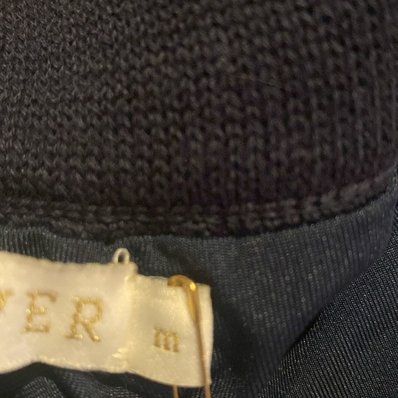 Marie Oliver Cotton Crocheted Scalloped Hem  Navy Skirt Size Medium - Picture 12 of 13